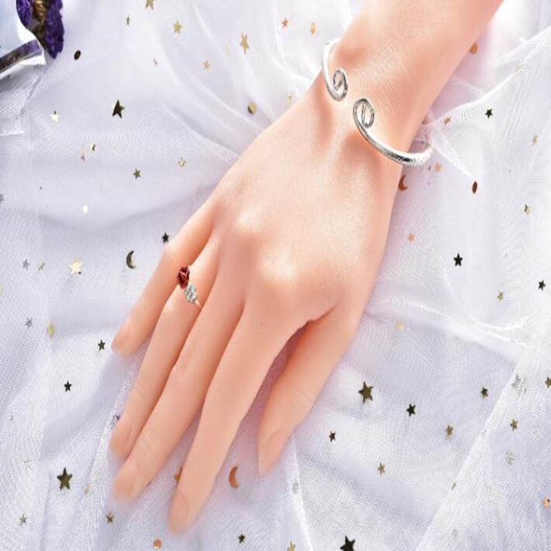 Body Jewelry Plus - 2025 Real Female Hand Mannequin, Body