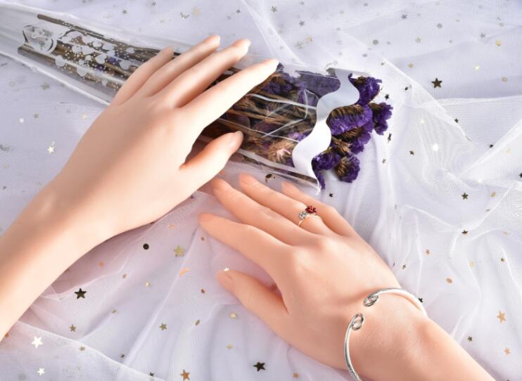 2025 Real Female Hand Mannequi - Body Jewelry Plus ulasan dan harga